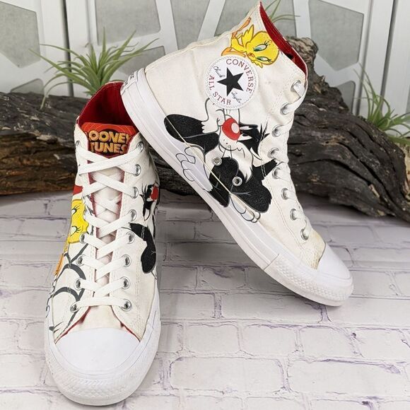 Converse Looney Tunes x Chuck Taylor All Star Hi 'Sylvester & Tweety' Sneakers - Picture 1 of 13